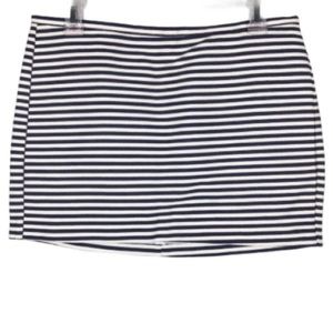 H&M Navy and white striped mini skirt